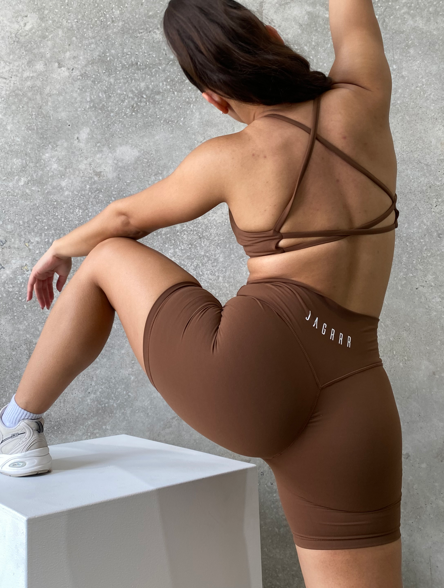Minimal Bike Shorts | Chocolate - Jagrrr