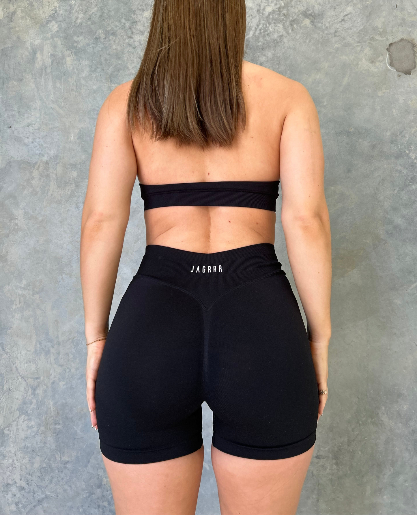 Strive Scrunch Seamless Shorts | Black